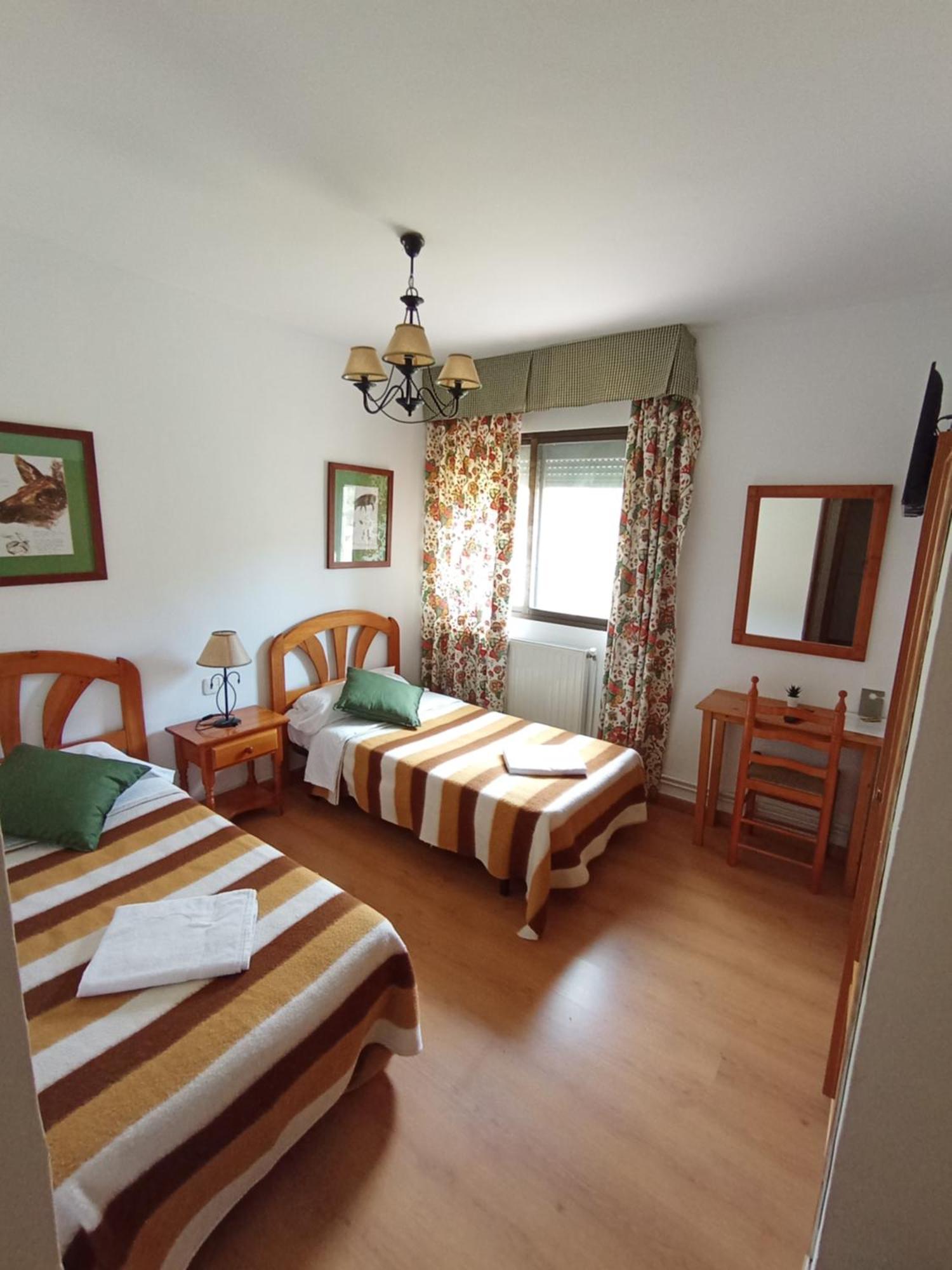 Hostal Rural Alto Tajo Poveda Poveda de la Sierra Buitenkant foto